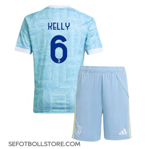 Juventus Lloyd Kelly #6 Replika babykläder Bortaställ Barn 2025-26 Kortärmad (+ korta byxor)